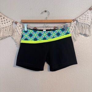 Ivivva Lululemon Kids Shorts‎ Size 14